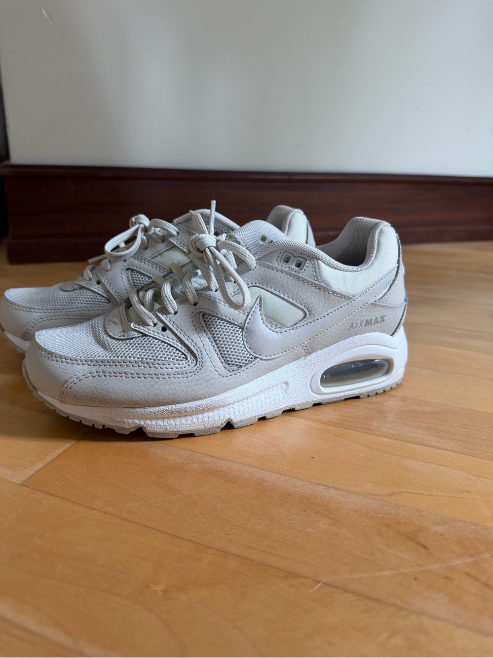 Nike Air Max Sneakers – Size 6.5 – Light Grey/Blue Grey